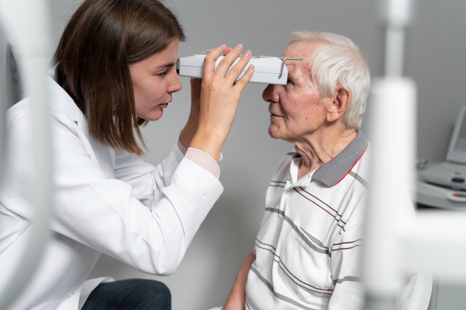 man-having-eye-sight-check